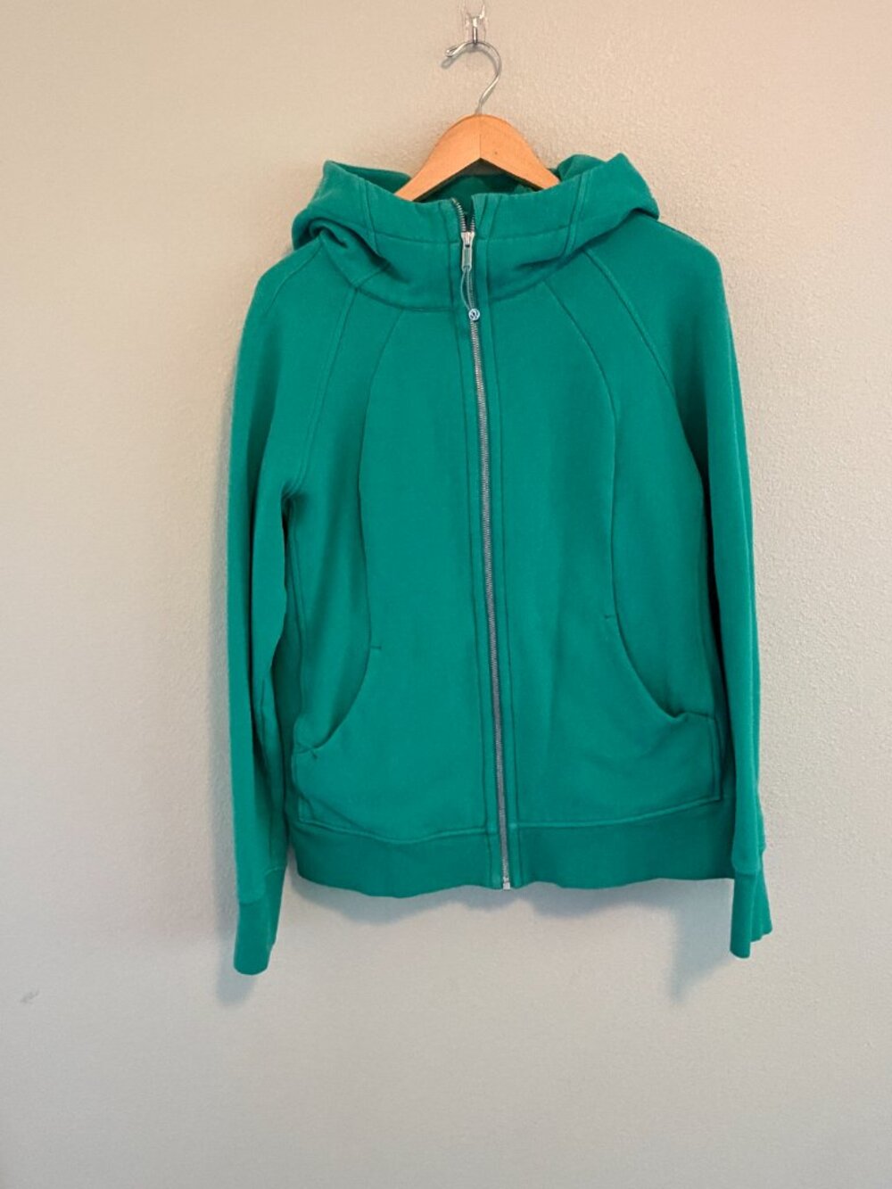 Lululemon Scuba Full-Zip Hoodie - Size 14 - Picture 2 of 9